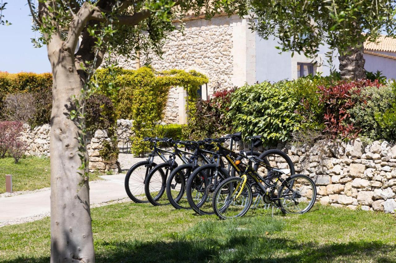 Masseria Del Carrubo Noto Exterior photo